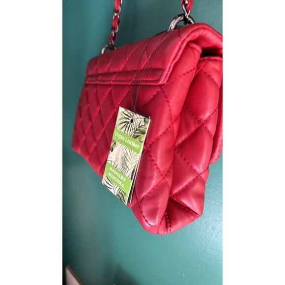 Badgley Mischka Designer Quilted Leather Red Silver Crossbody Purse - Picture 4 of 5